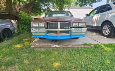 Pontiac-grandprix-1983-1