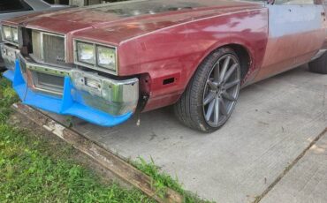 Pontiac-grandprix-1983-6