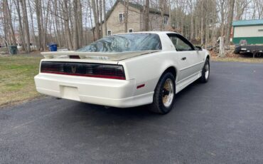 Pontiac-gta-trans-am-1987-grey-16