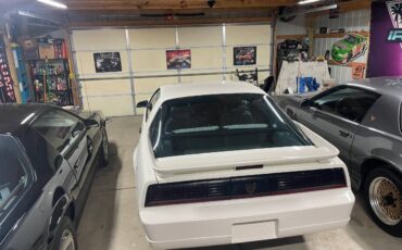 Pontiac-gta-trans-am-1987-grey-19
