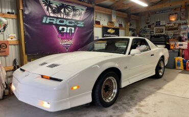 Pontiac-gta-trans-am-1987-grey-22