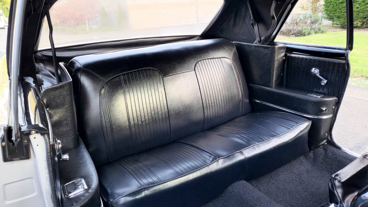 Pontiac-gto-1964-13