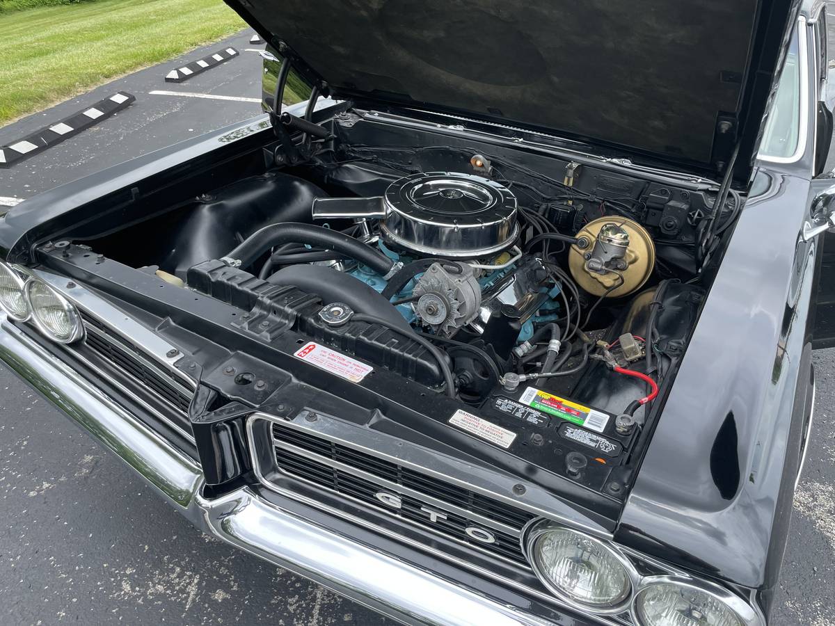 Pontiac-gto-1964-black-7