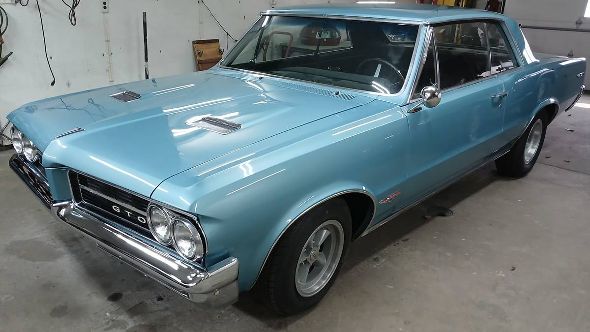 Pontiac-gto-1964-blue-1