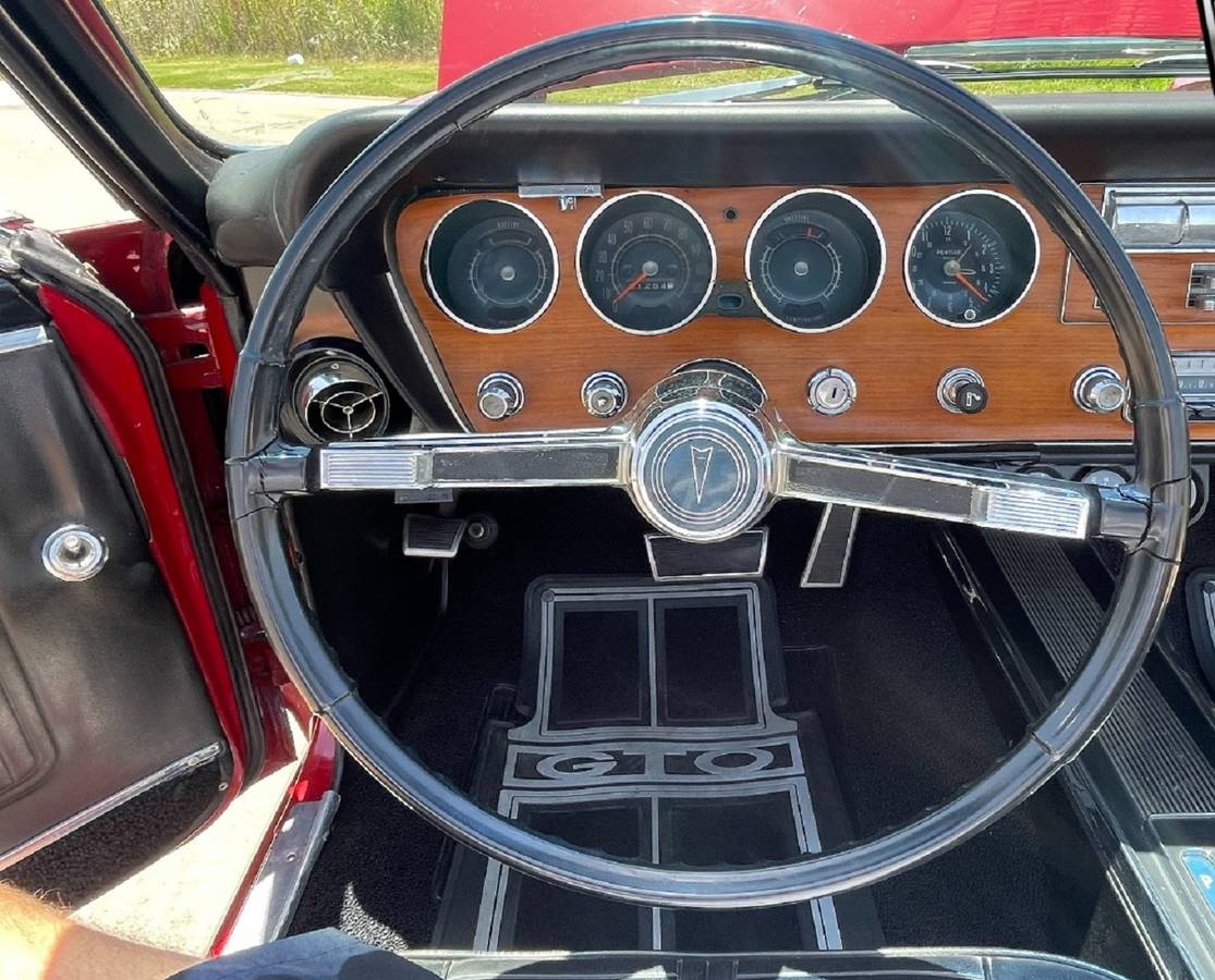 Pontiac-gto-1966-11