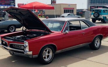 Pontiac-gto-1967-red-10