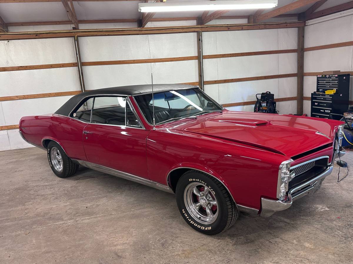 Pontiac-gto-1967-red-11
