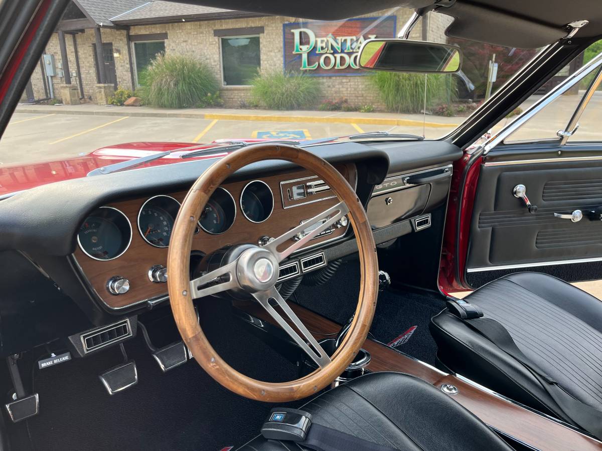 Pontiac-gto-1967-red-15