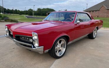 Pontiac-gto-1967-red