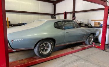 Pontiac-gto-1968-blue-1