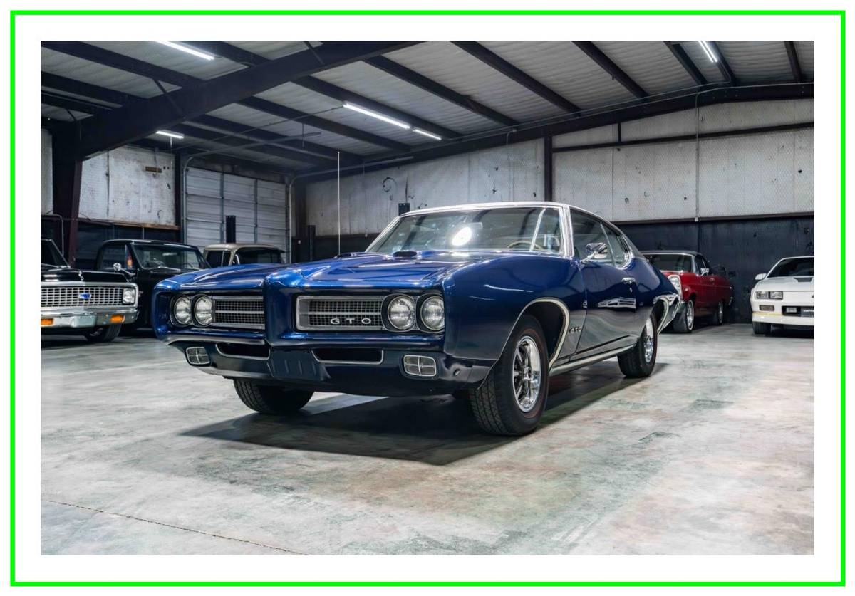 Pontiac-gto-1969-blue-11