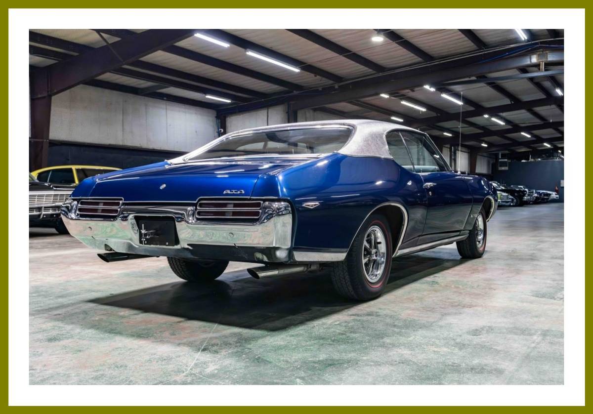 Pontiac-gto-1969-blue-15