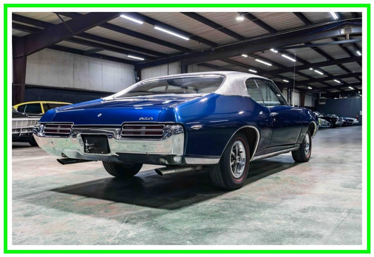 Pontiac-gto-1969-blue-3