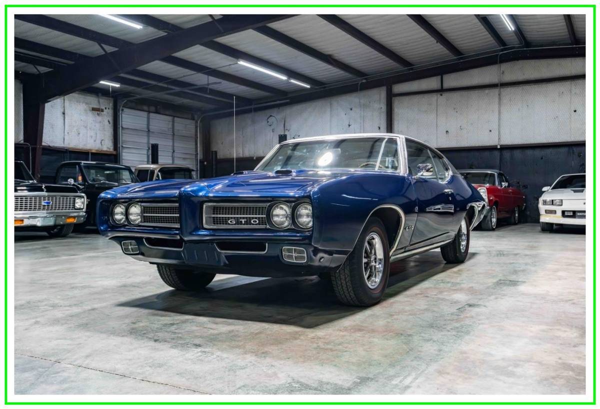 Pontiac-gto-1969-blue-30