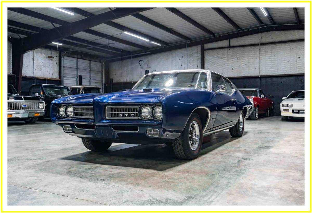 Pontiac-gto-1969-blue-35
