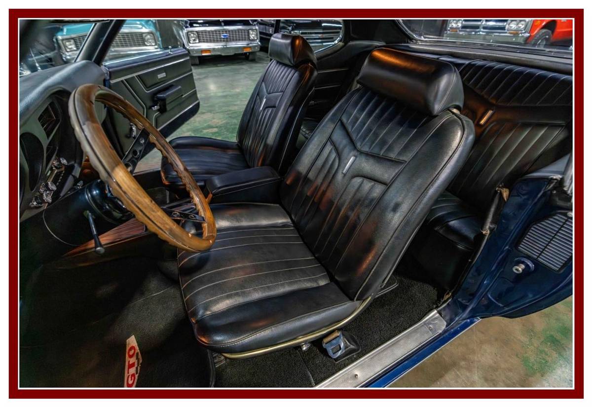 Pontiac-gto-1969-blue-41