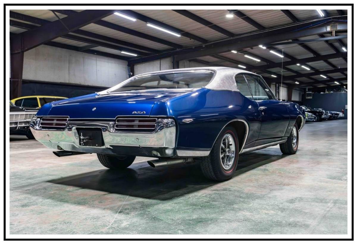 Pontiac-gto-1969-blue-44
