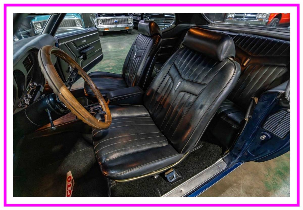 Pontiac-gto-1969-blue-49
