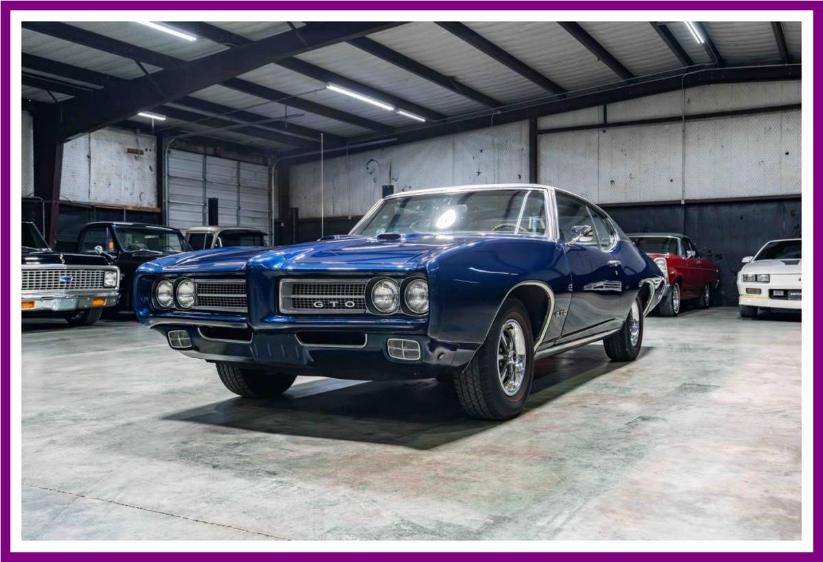 Pontiac-gto-1969-blue-59