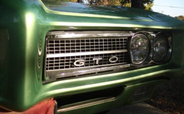Pontiac-gto-1969-green-11