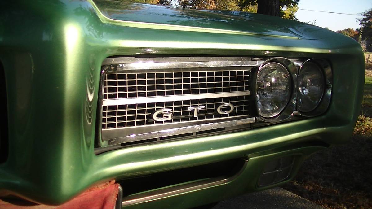 Pontiac-gto-1969-green-11