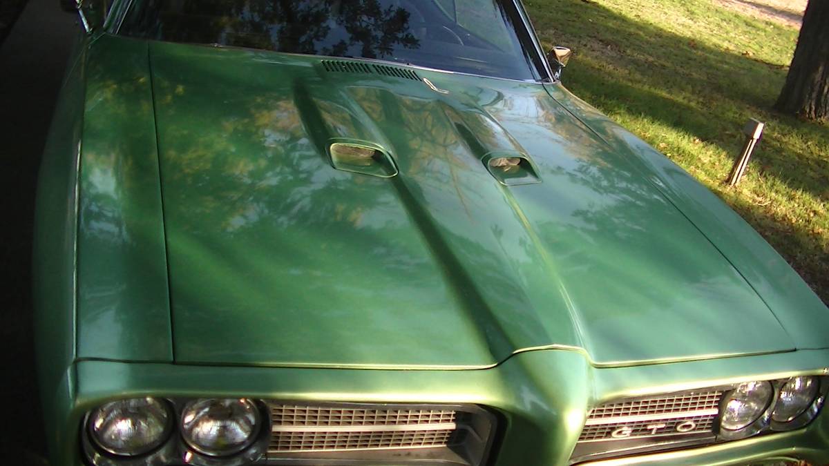 Pontiac-gto-1969-green-13