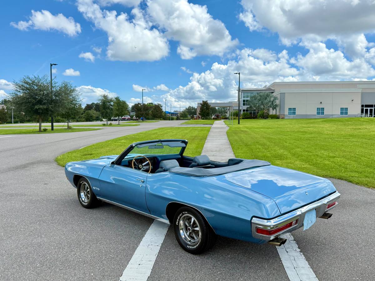Pontiac-gto-1970-1