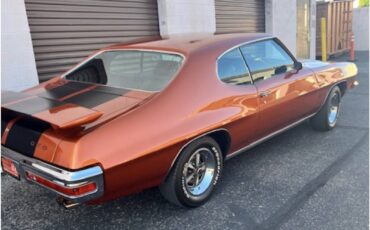 Pontiac-gto-1971-orange-2