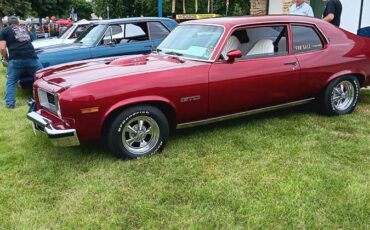 Pontiac-gto-1974-red