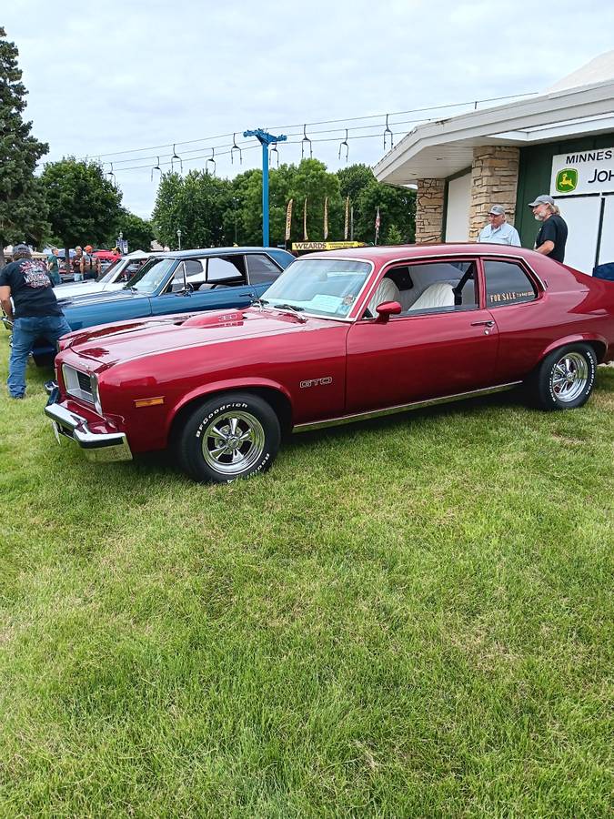 Pontiac-gto-1974-red