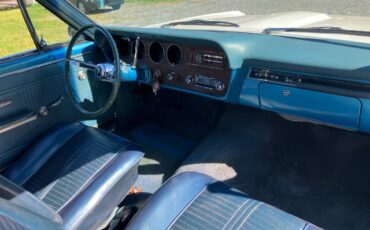 Pontiac-gto-convertible-1966-white-17