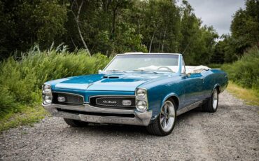 Pontiac-gto-convertible-1967-blue