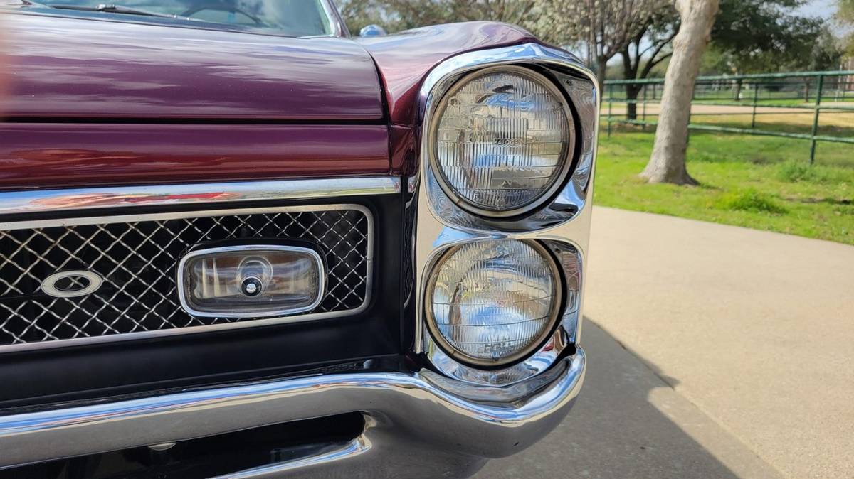 Pontiac-gto-convertible-1967-purple-2