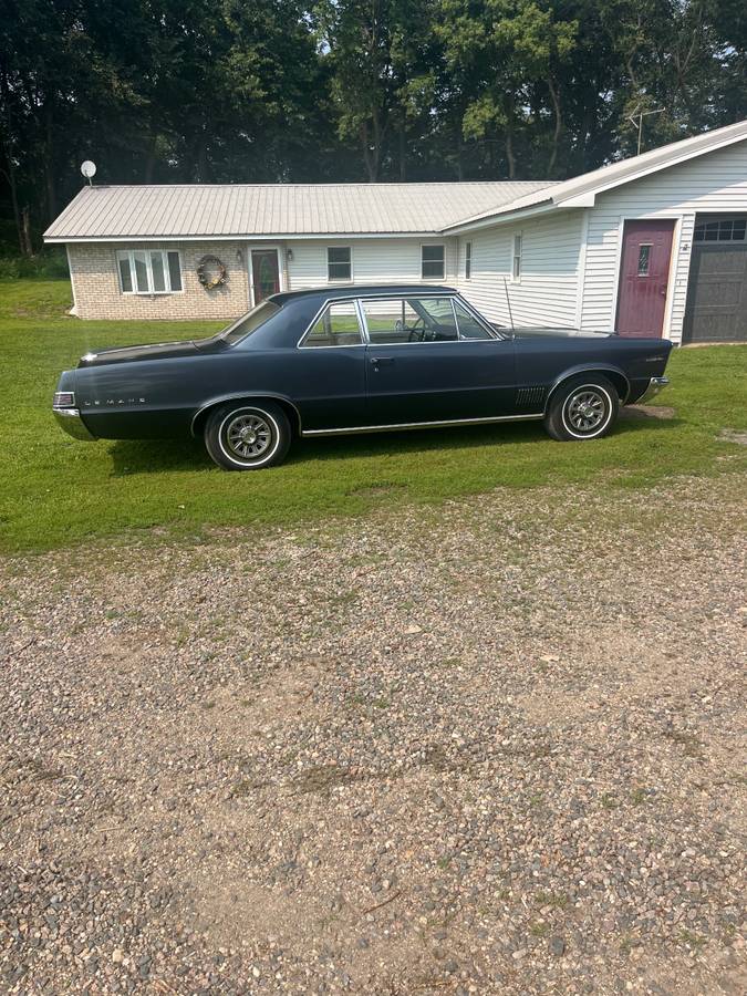 Pontiac-lemans-1965-2