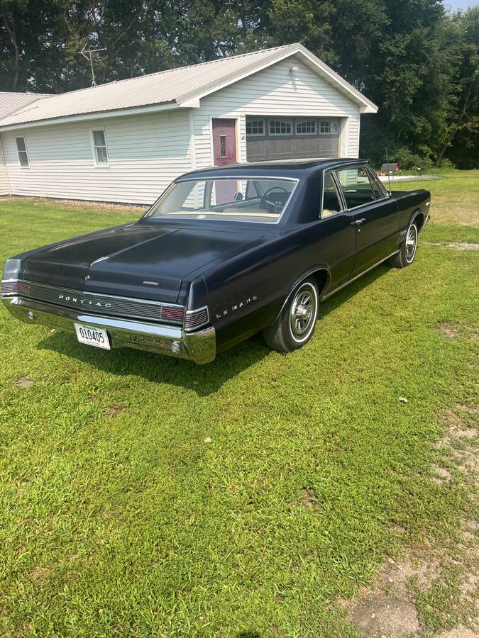 Pontiac-lemans-1965-3