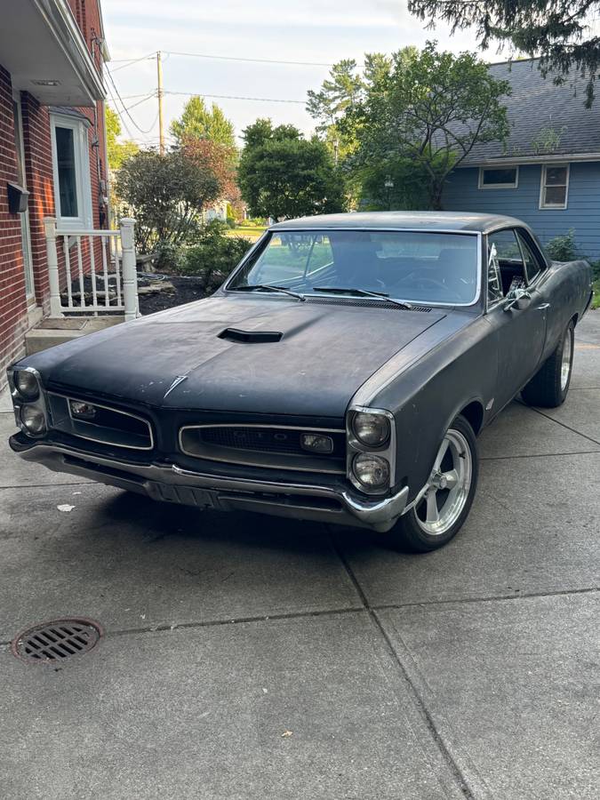 Pontiac-lemans-1966-black-14