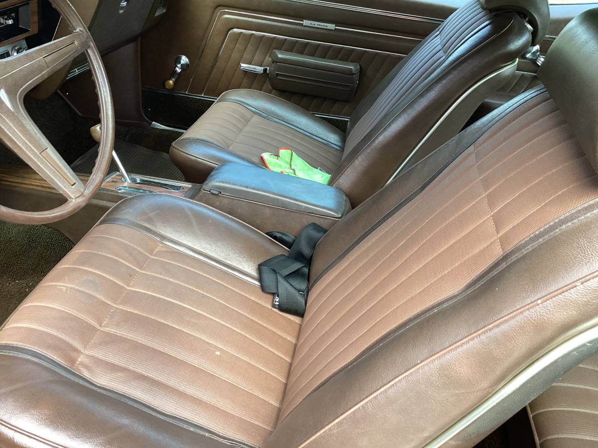 Pontiac-lemans-1970-grey-5