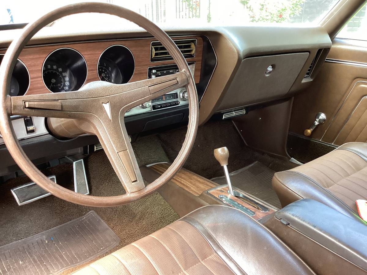 Pontiac-lemans-1970-grey-6