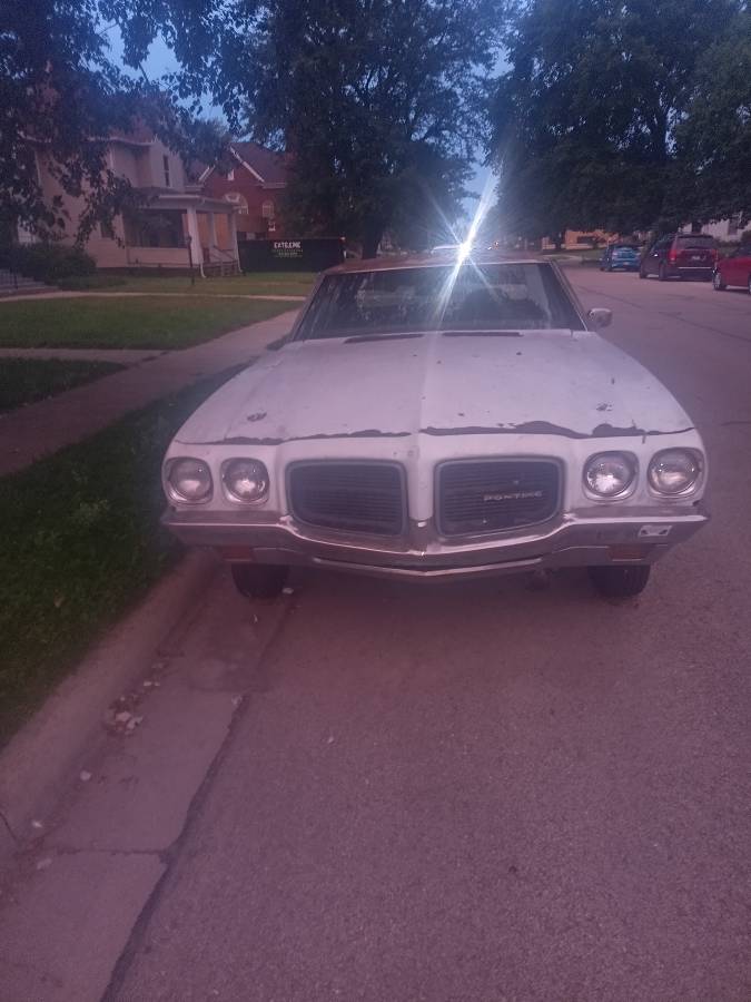 Pontiac-lemans-1971-white-3