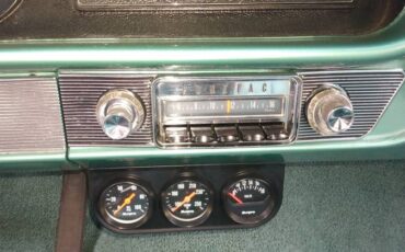 Pontiac-lemans-convertible-1965-16