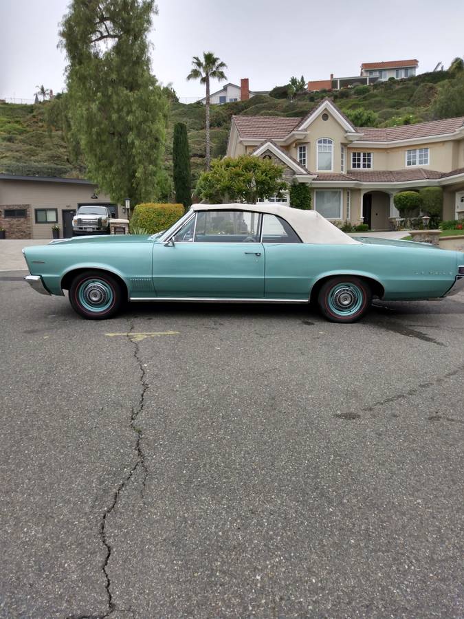 Pontiac-lemans-convertible-1965-19