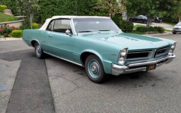 Pontiac-lemans-convertible-1965-3