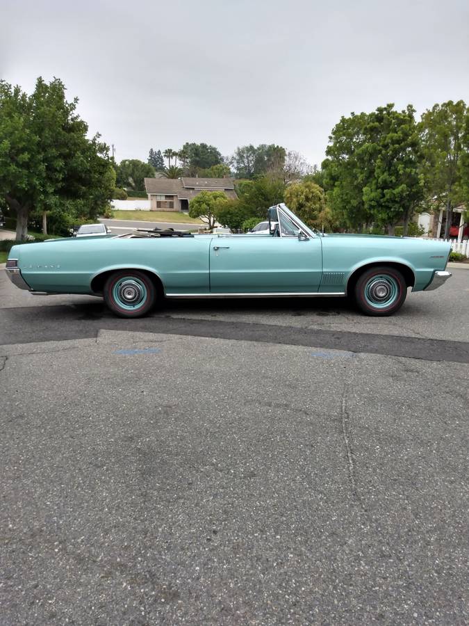 Pontiac-lemans-convertible-1965-4