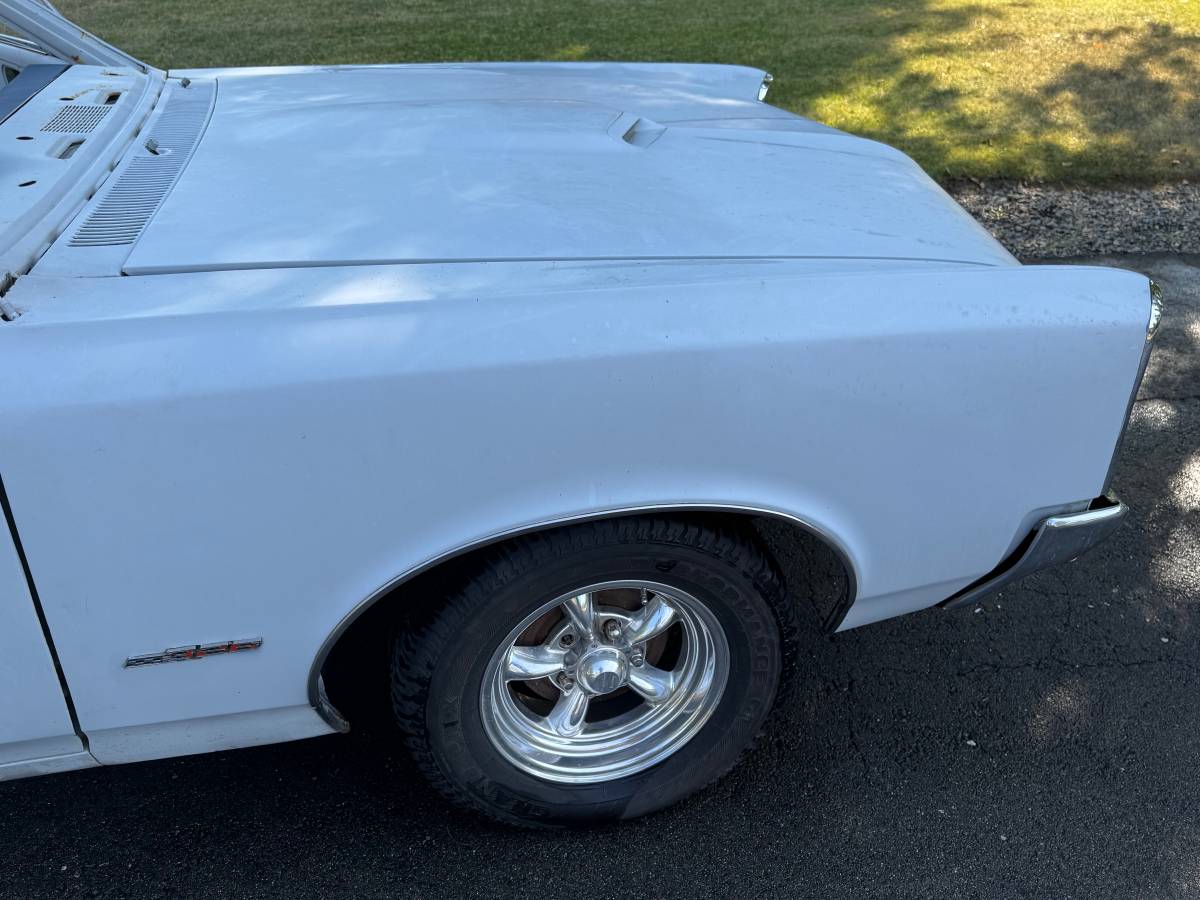 Pontiac-lemans-convertible-1966-18