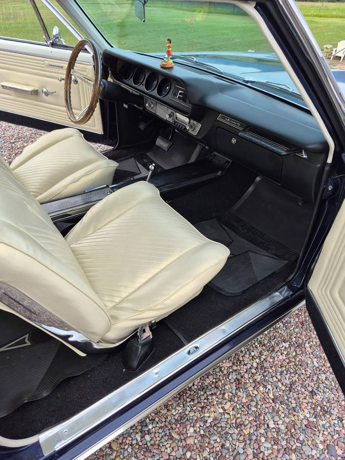 Pontiac-lemans-diesel-1965-blue-7