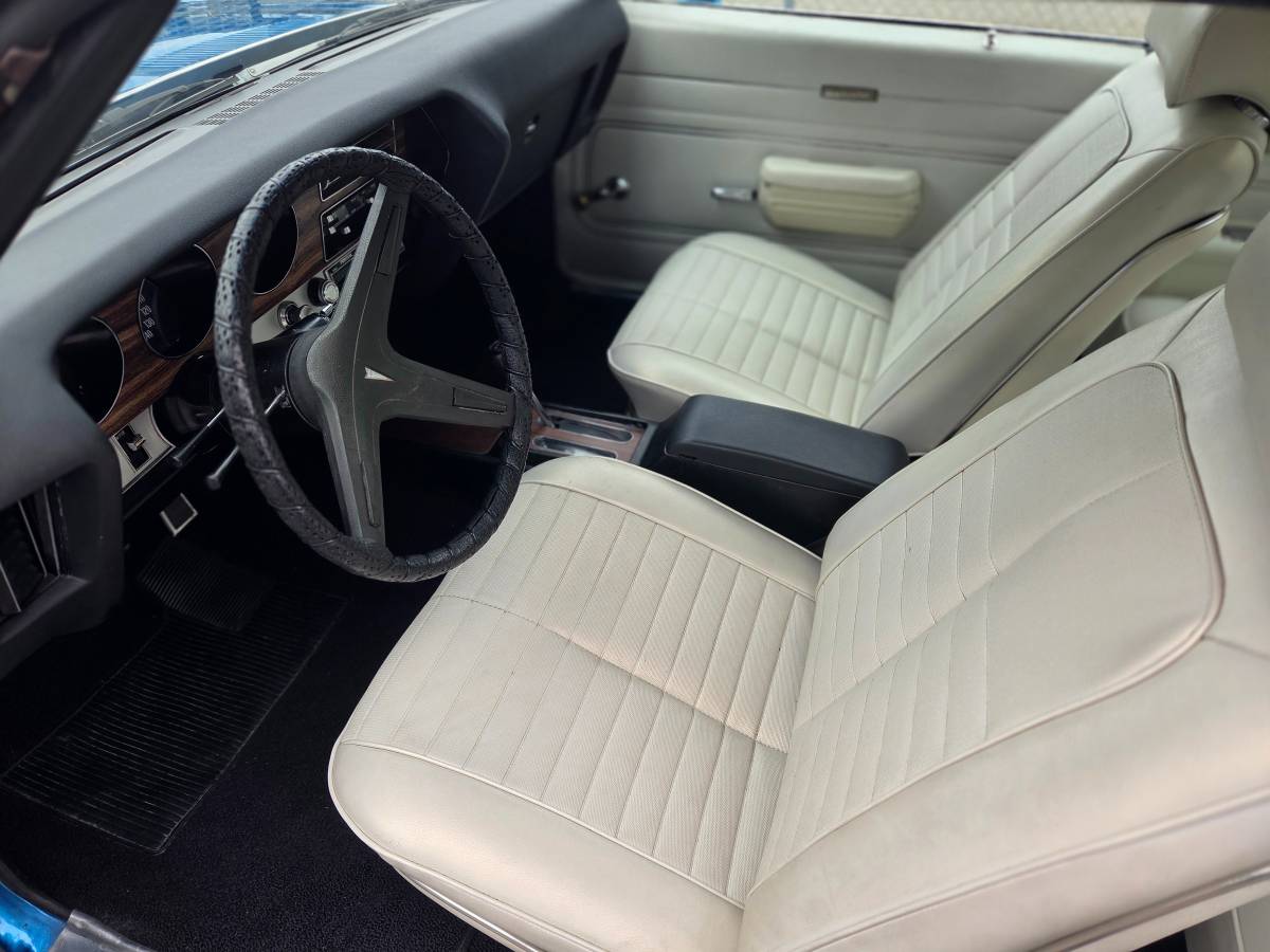 Pontiac-lemans-sport-1971-1
