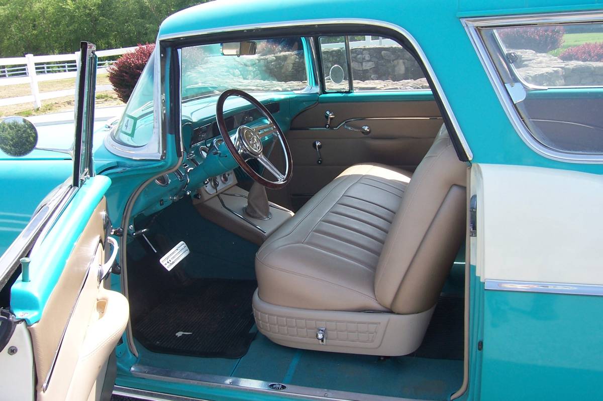 Pontiac-safari-wagon-1955-green-11