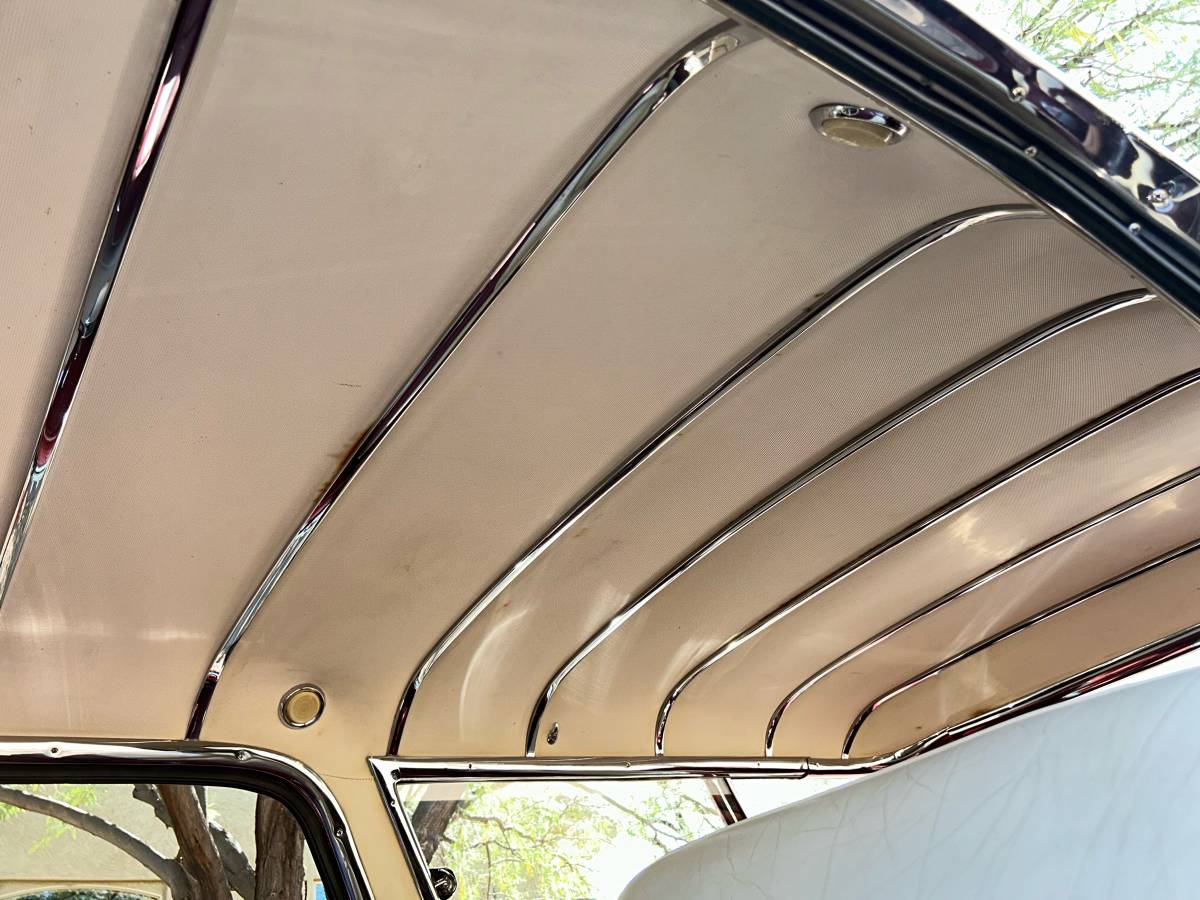 Pontiac-safari-wagon-1957-brown-13