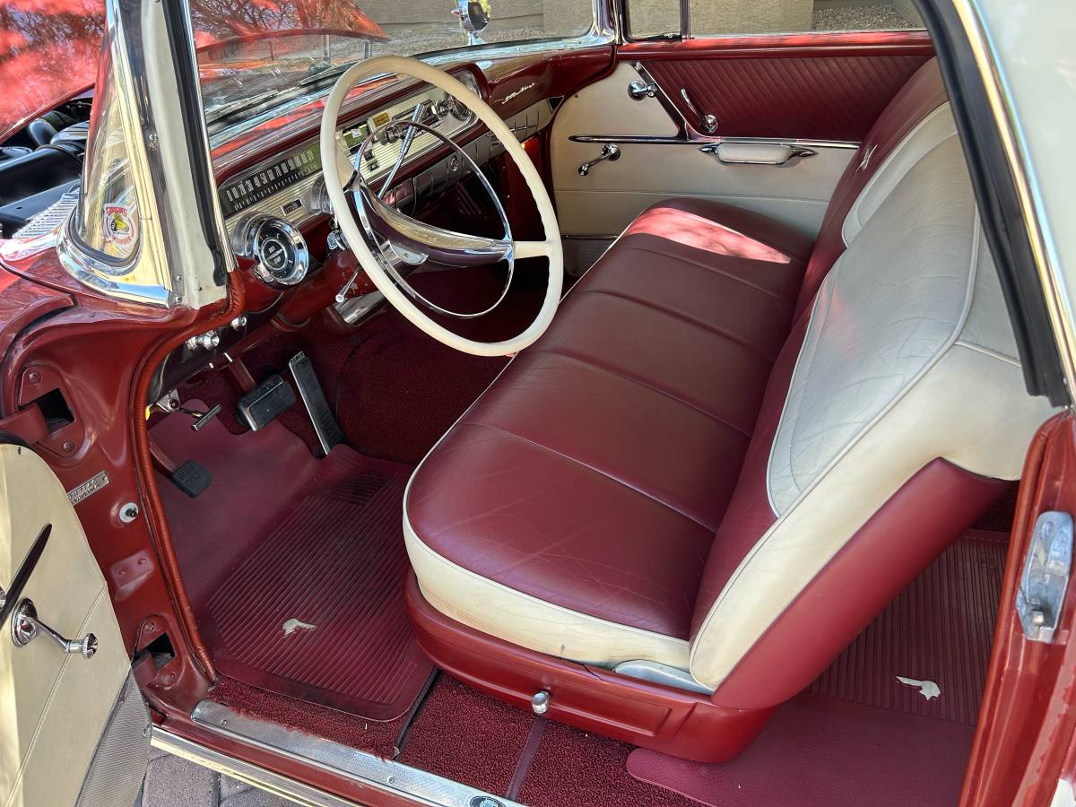 Pontiac-safari-wagon-1957-brown-7
