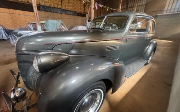 Pontiac-sedan-1939-3